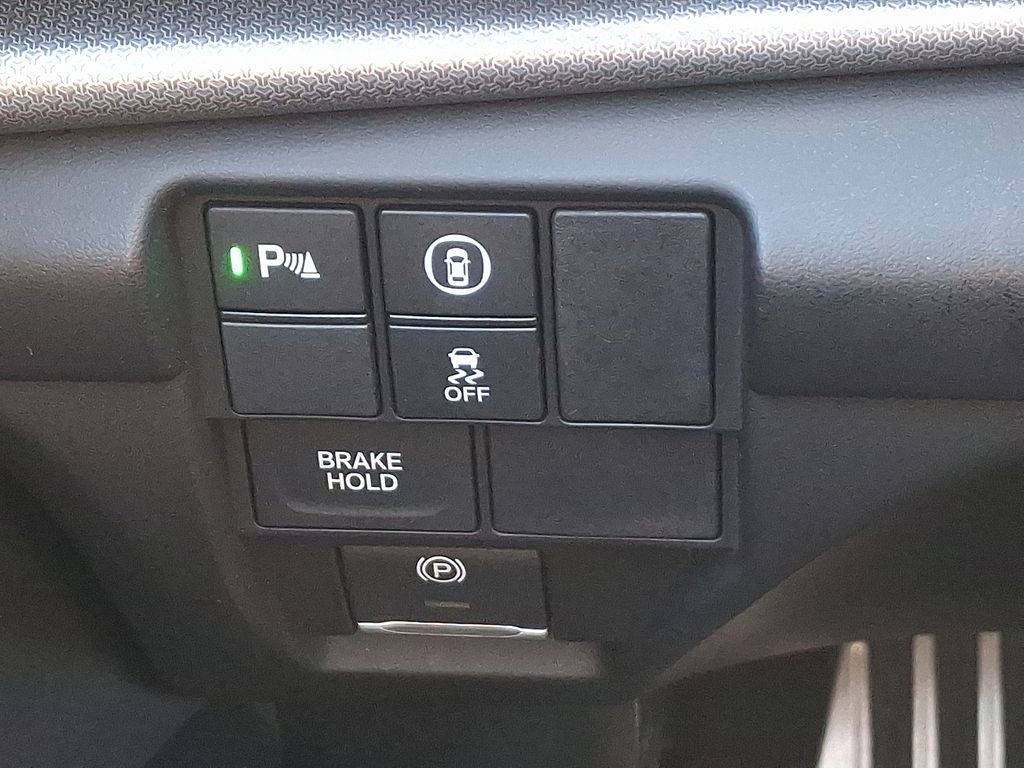 Thumbnail: 2025 Acura RDX - 24