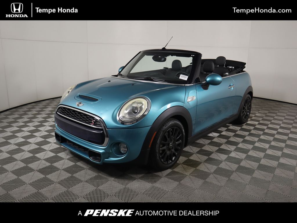 2018 MINI Cooper Base -
                  Tempe, AZ