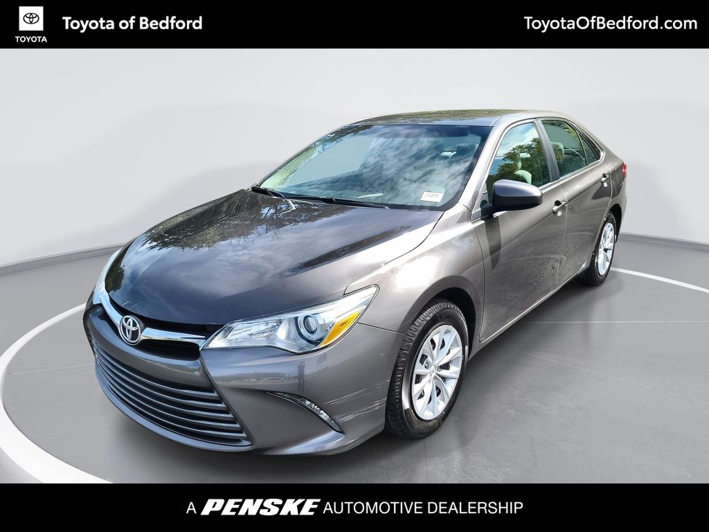 2015 Toyota Camry LE -
                Bedford, OH