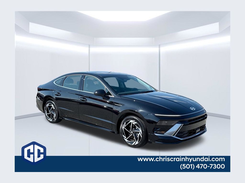 Abyss Black 2026 Hyundai Sonata Sedan Front-Wheel Drive 8-Speed Automatic