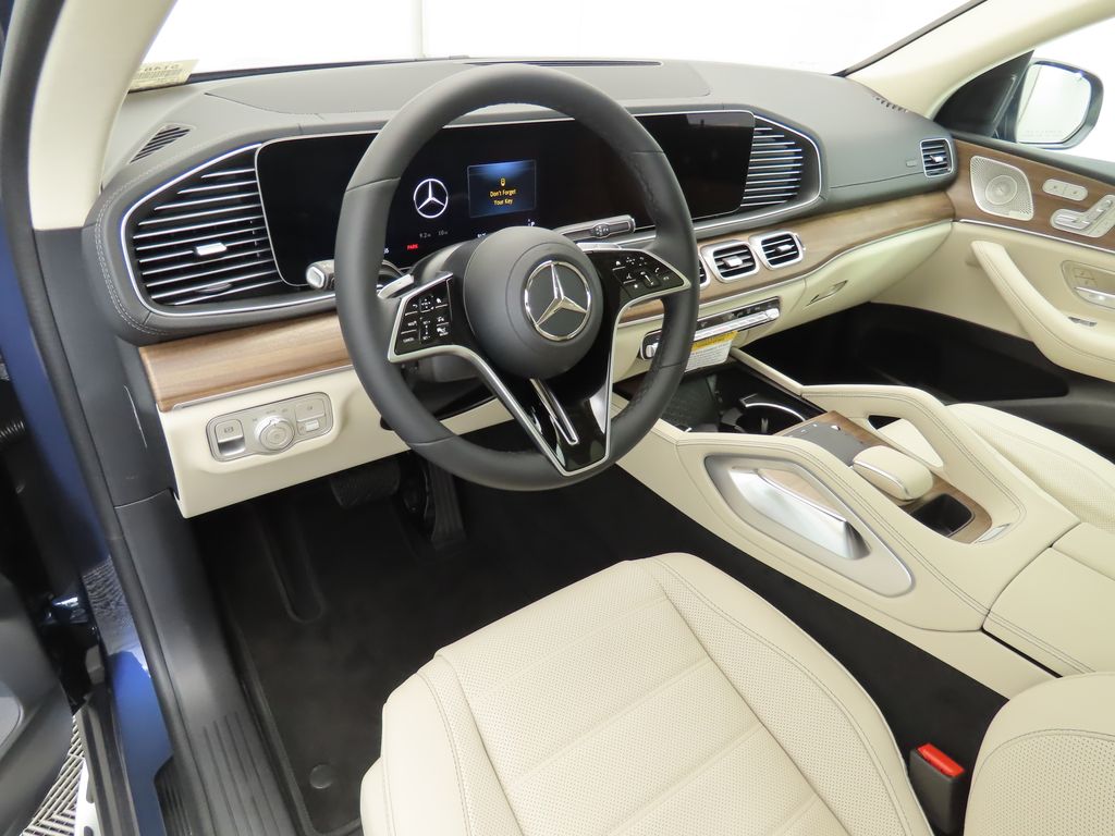 Thumbnail: 2026 Mercedes-Benz GLE - 9