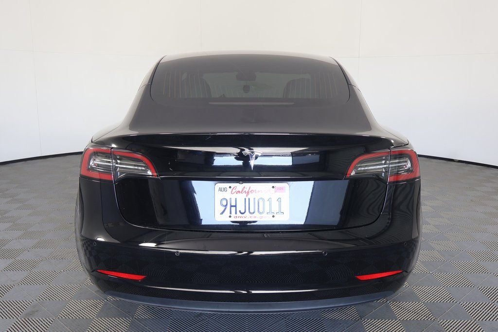 Thumbnail: 2019 Tesla Model 3 - 5