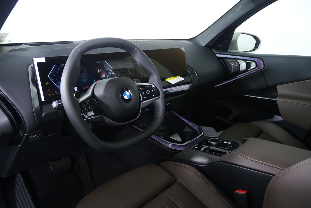 Thumbnail: 2026 BMW X3 - 12