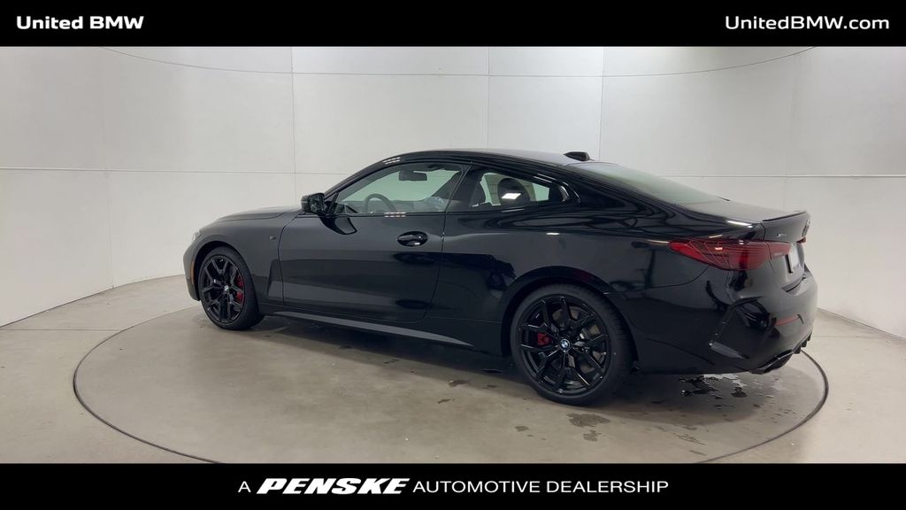 Thumbnail: 2026 BMW 4 Series - 6