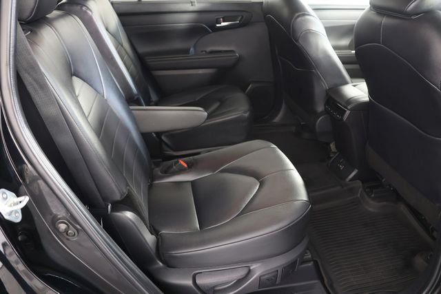 2024 Toyota Highlander XLE Midnight Black Metallic - Grieco Acura - Image 26