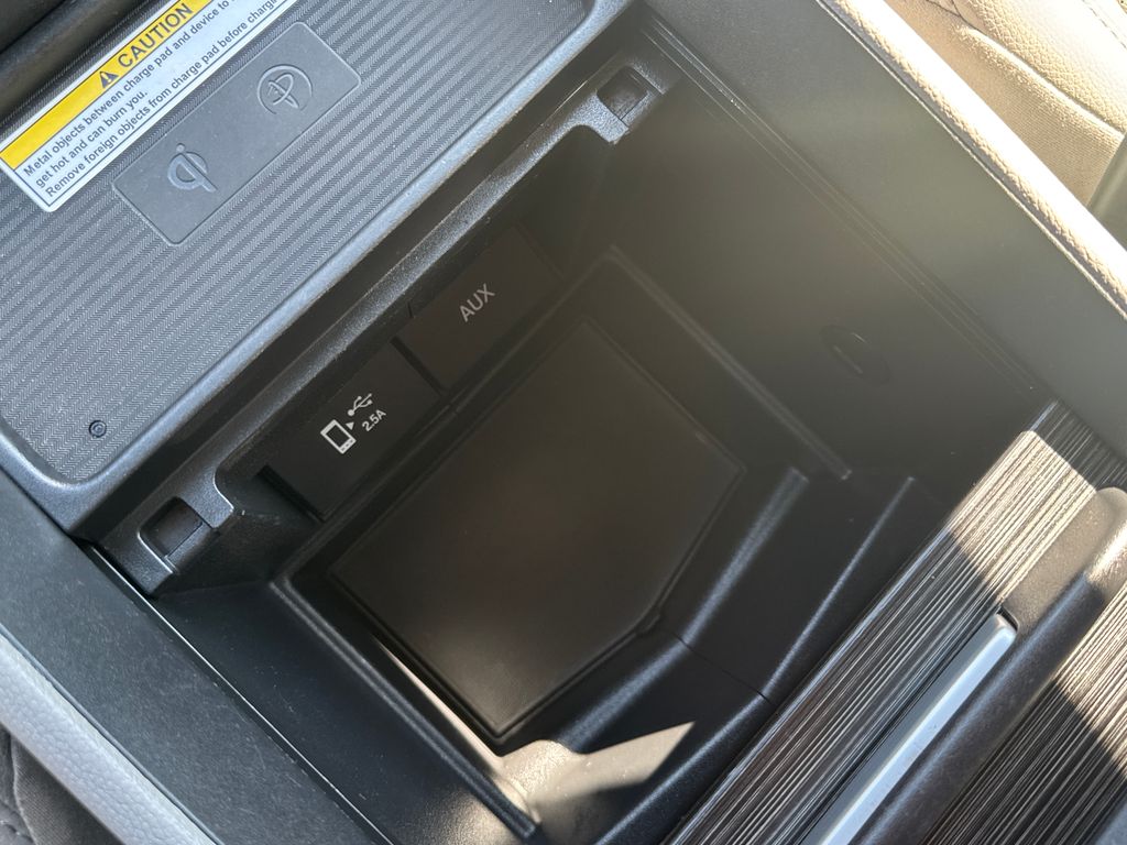 Used 2018 Gray Honda Elite image 33