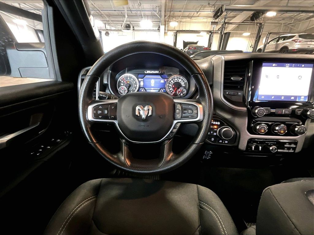 2025 Ram 1500 — photo 17