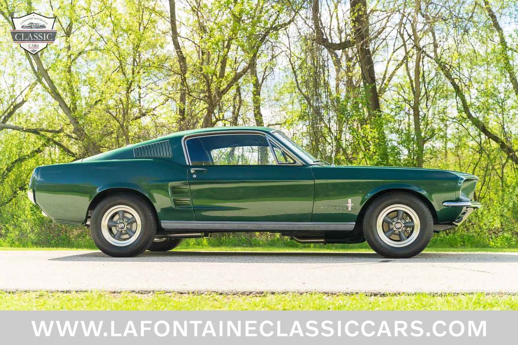 1967 Ford Mustang 23