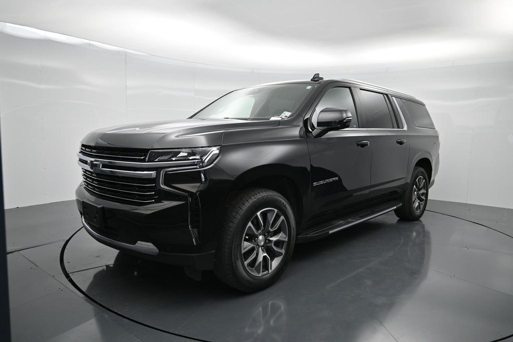 2024 Chevrolet Suburban LT RWD