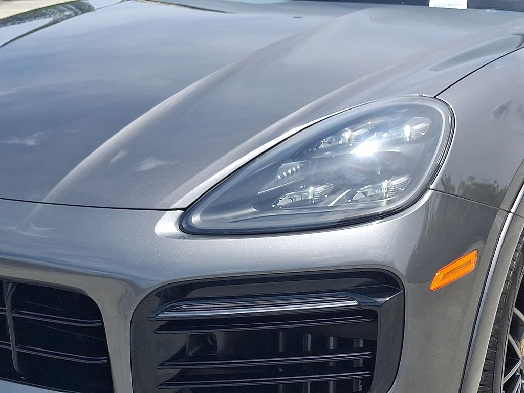 Thumbnail: 2023 Porsche Cayenne - 12