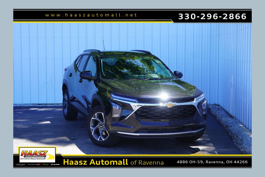 Mosaic Black Metallic 2025 Chevrolet Trax SUV / Crossover Front-Wheel Drive 6-Speed Automatic