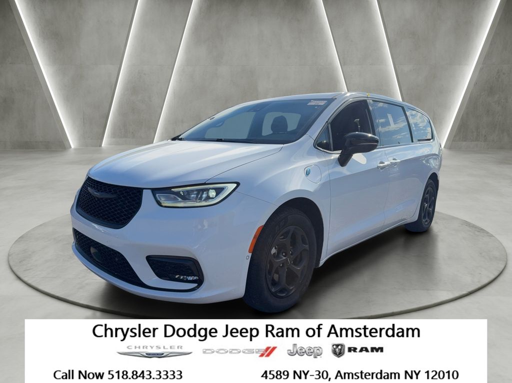  2024 Chrysler Pacifica Hybrid S Appearance FWD   