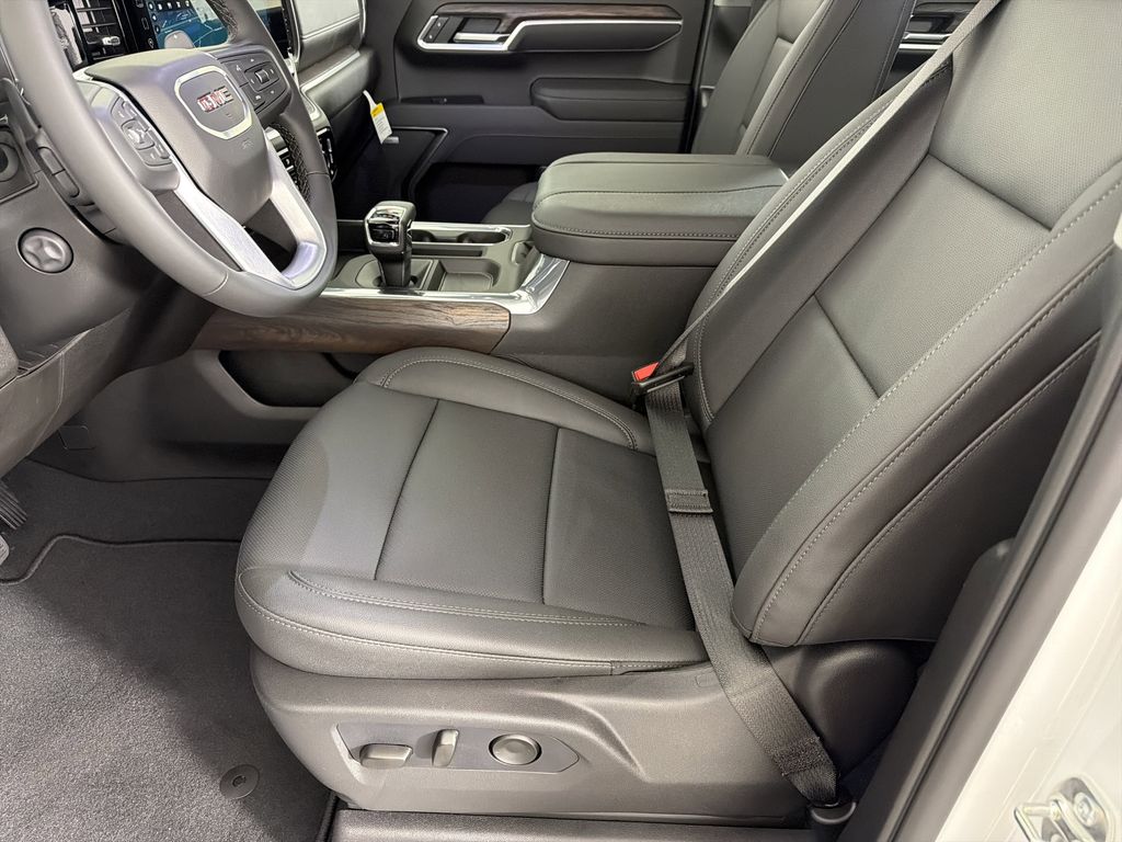 new 2026 GMC Sierra 1500 car, priced at $58,925