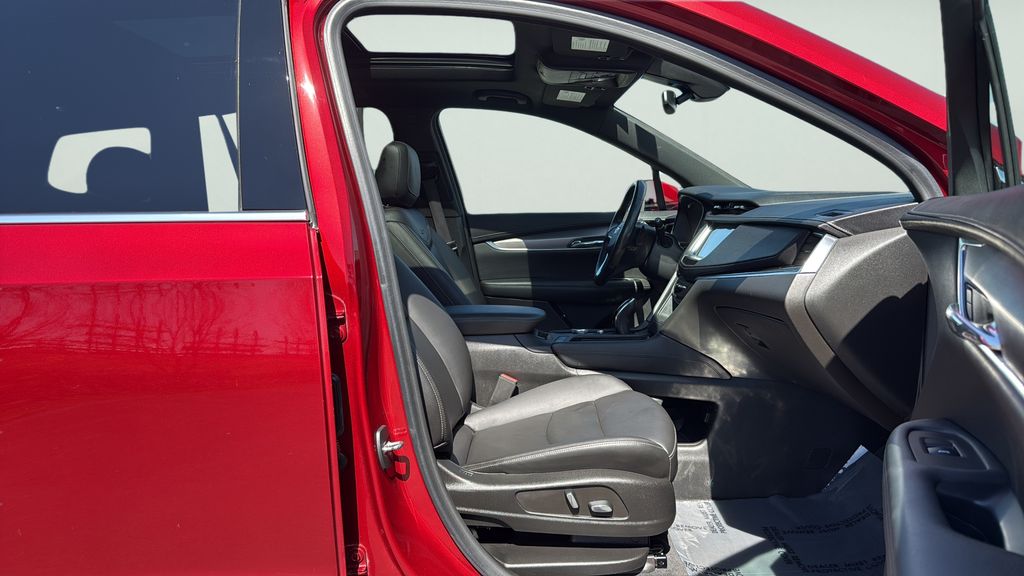 2022 Cadillac XT6