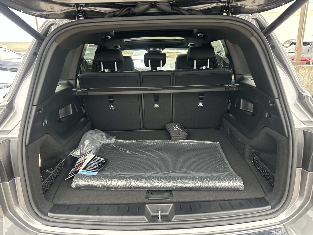 Thumbnail: 2026 Mercedes-Benz GLB - 15