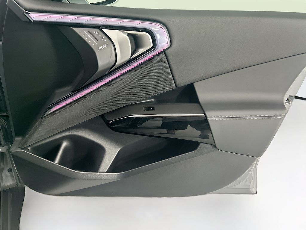 Thumbnail: 2026 BMW X3 - 23
