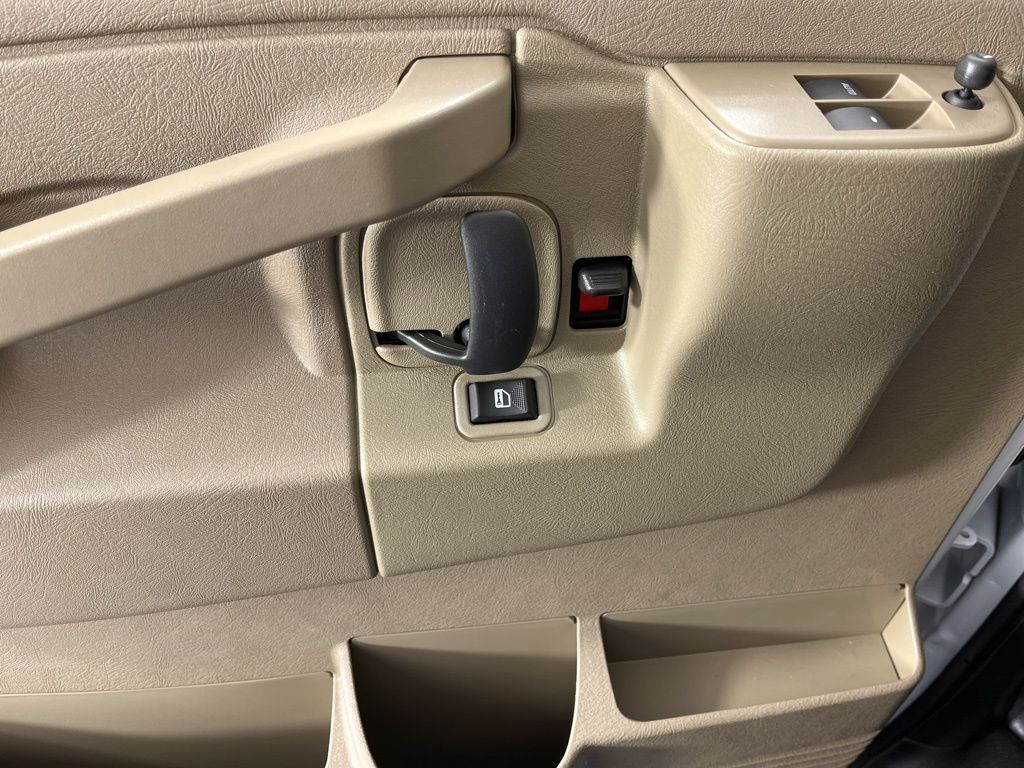 Thumbnail: 2025 Chevrolet Express - 25