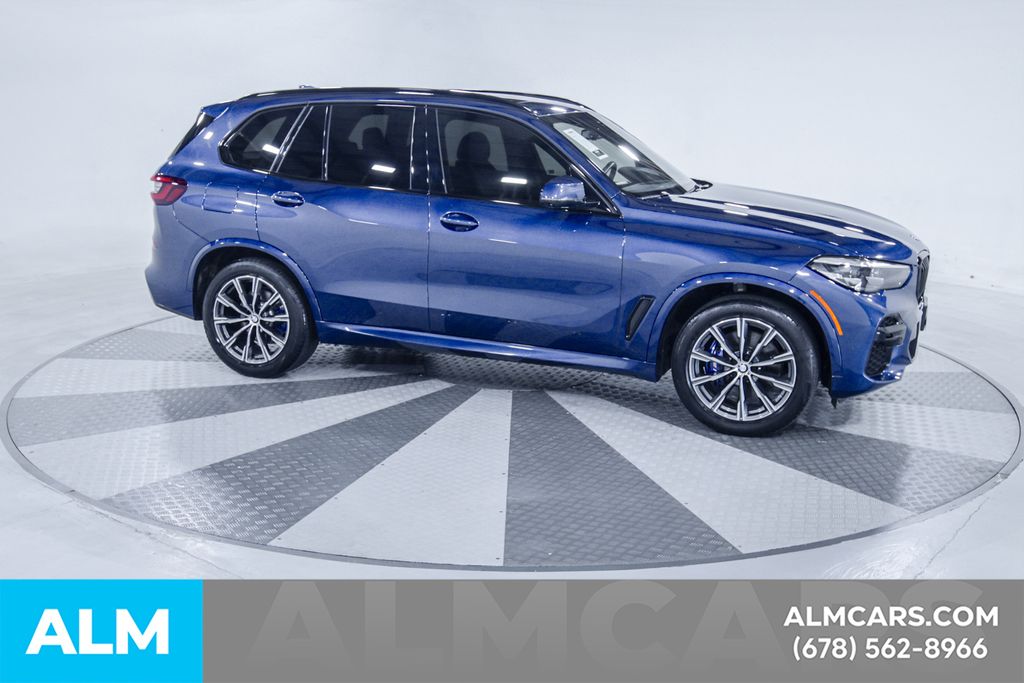 Used 2022 Blue BMW xDrive40i image 13