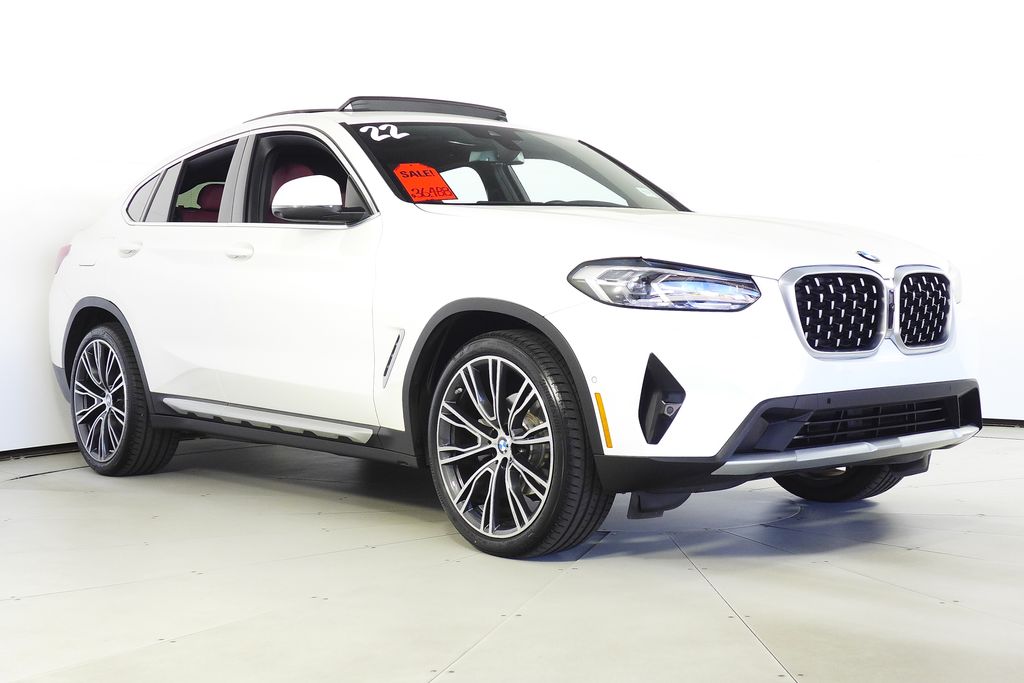 Thumbnail: 2022 BMW X4 - 4