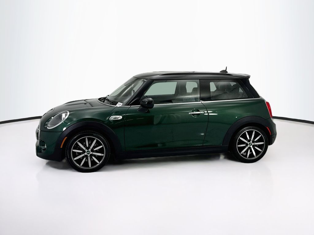 Used 2019 Green MINI Signature image 8