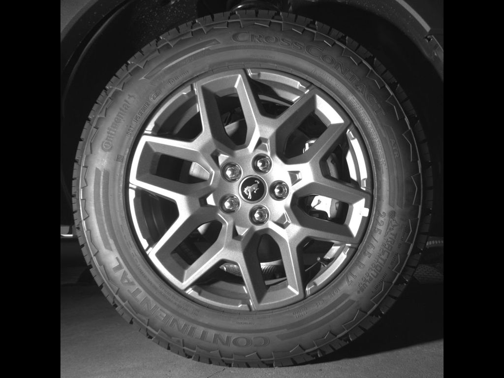 New 2026 Space White Metallic Ford Big Bend® image 10