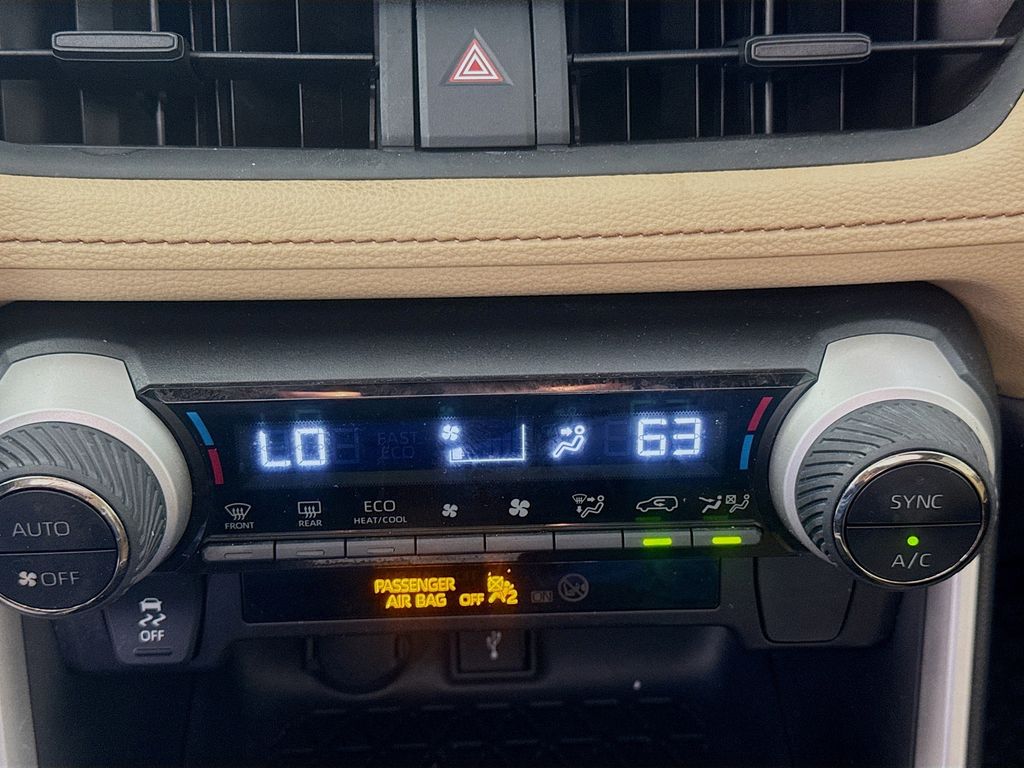 Used Car 2021 Toyota Rav4 Hybrid  Xle For Sale Under $25,000 In Austin, Texas