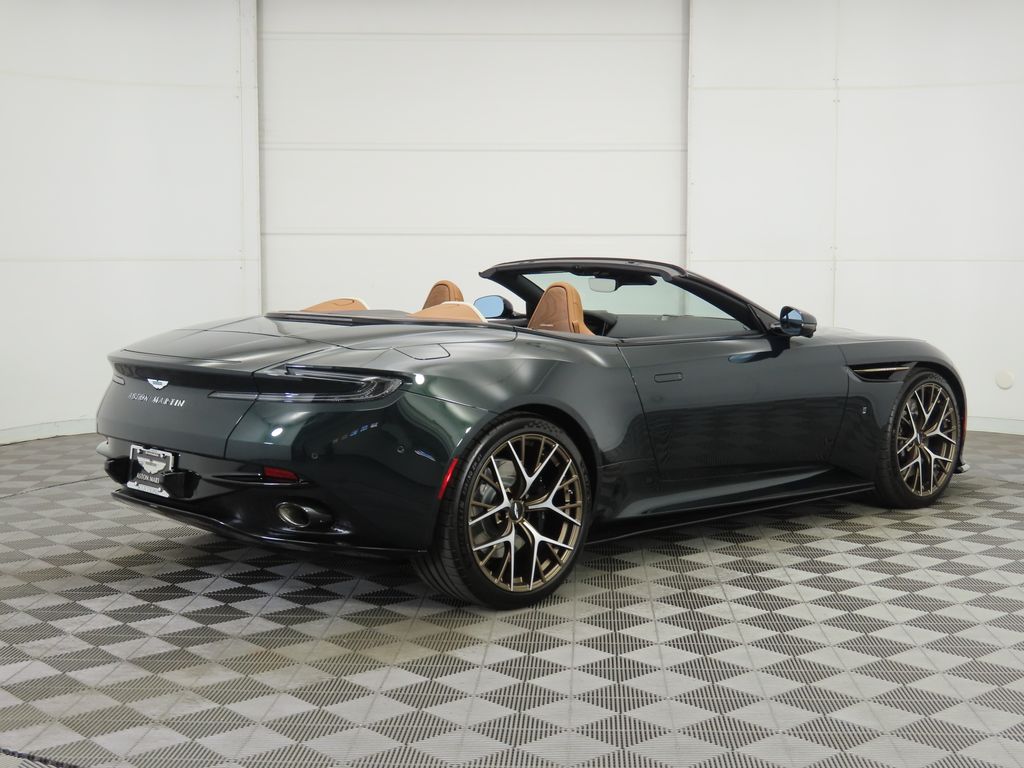 Thumbnail: 2026 Aston Martin DB12 - 5