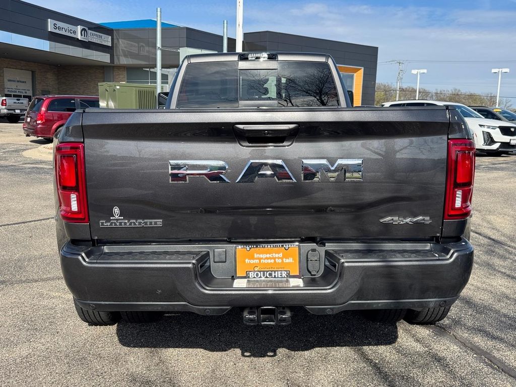 Certified Used 2025 Granite Crystal Metallic Clearcoat Ram Laramie image 3