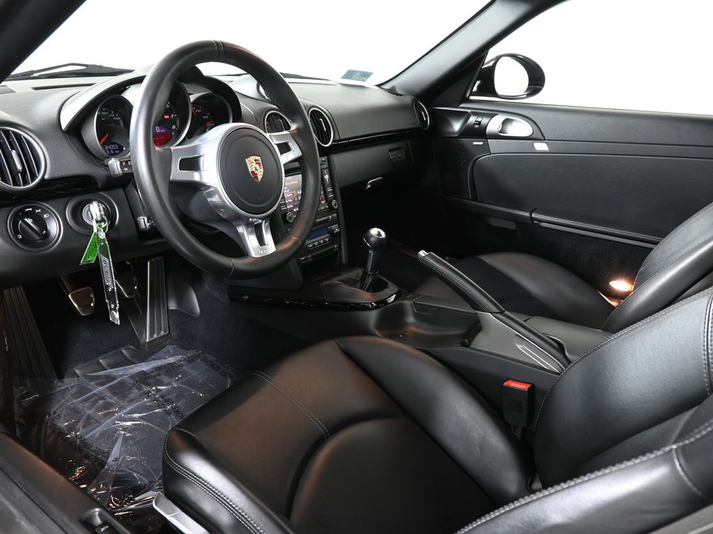 Thumbnail: 2012 Porsche Cayman - 4