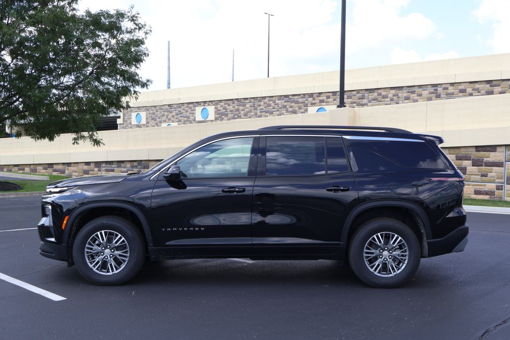 Thumbnail: 2027 Chevrolet Traverse - 4