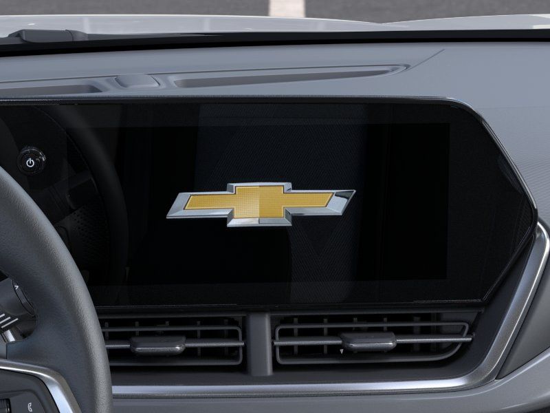 New 2026 Summit White Chevrolet LT image 19