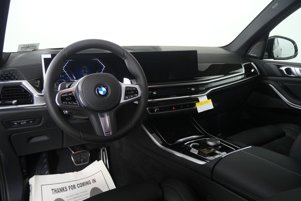 Thumbnail: 2026 BMW X5 - 17