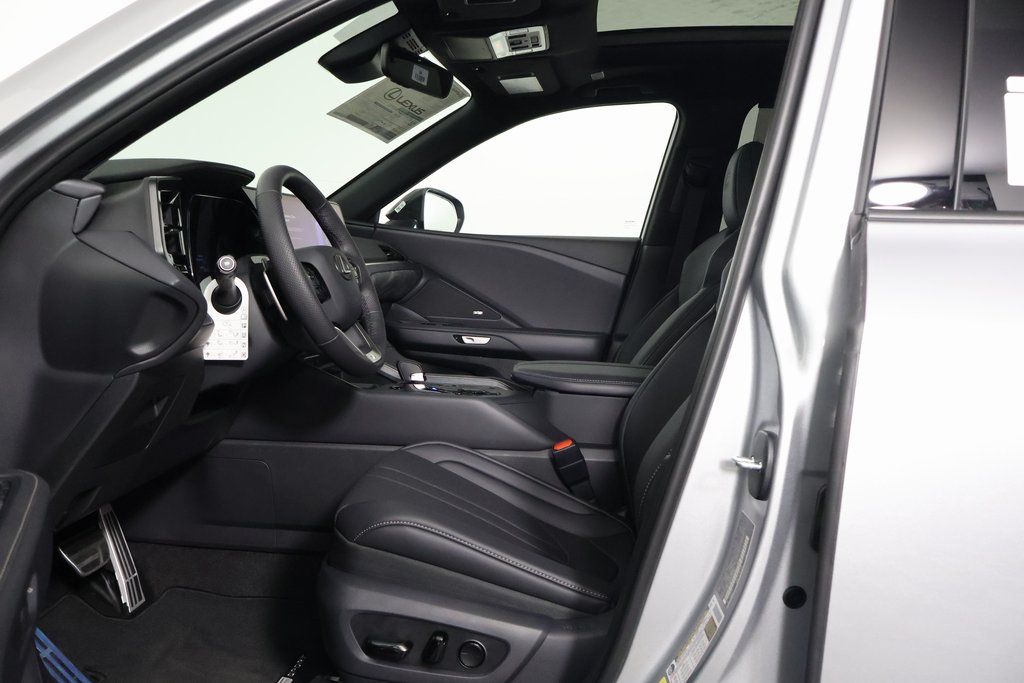 Thumbnail: 2026 Lexus TX - 5