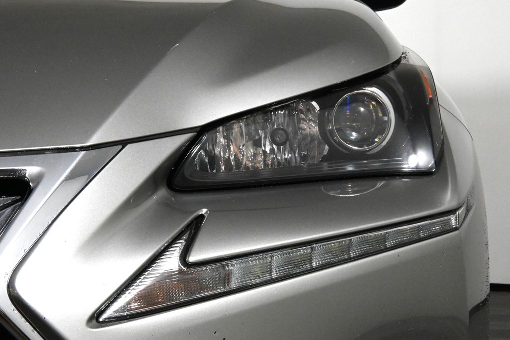 2017 Lexus NX 200t 11