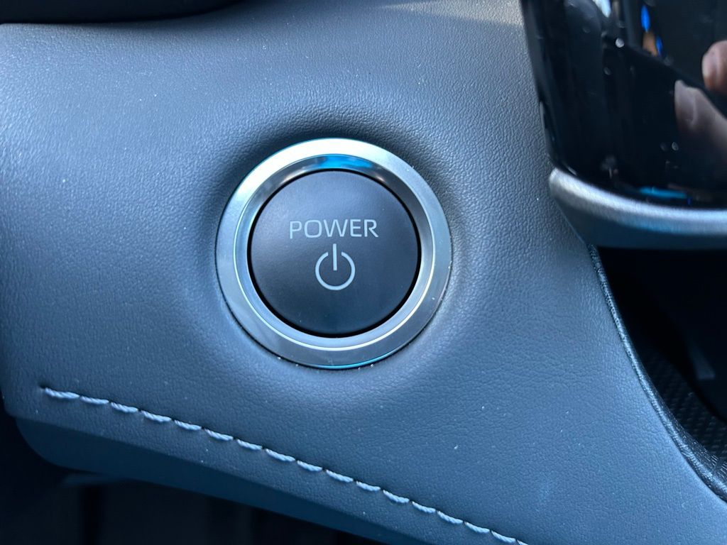 Thumbnail: 2025 Toyota Highlander - 29