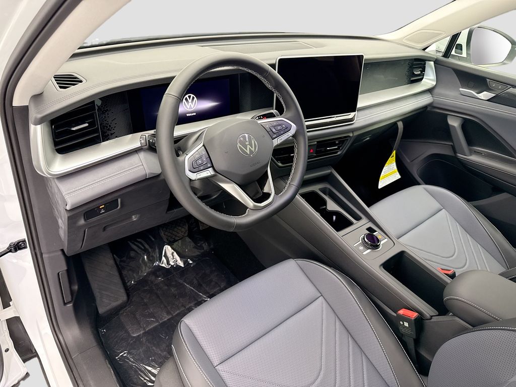 Thumbnail: 2026 Volkswagen Tiguan - 9