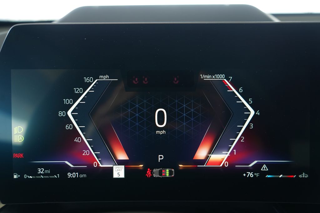 Thumbnail: 2026 BMW X2 - 16