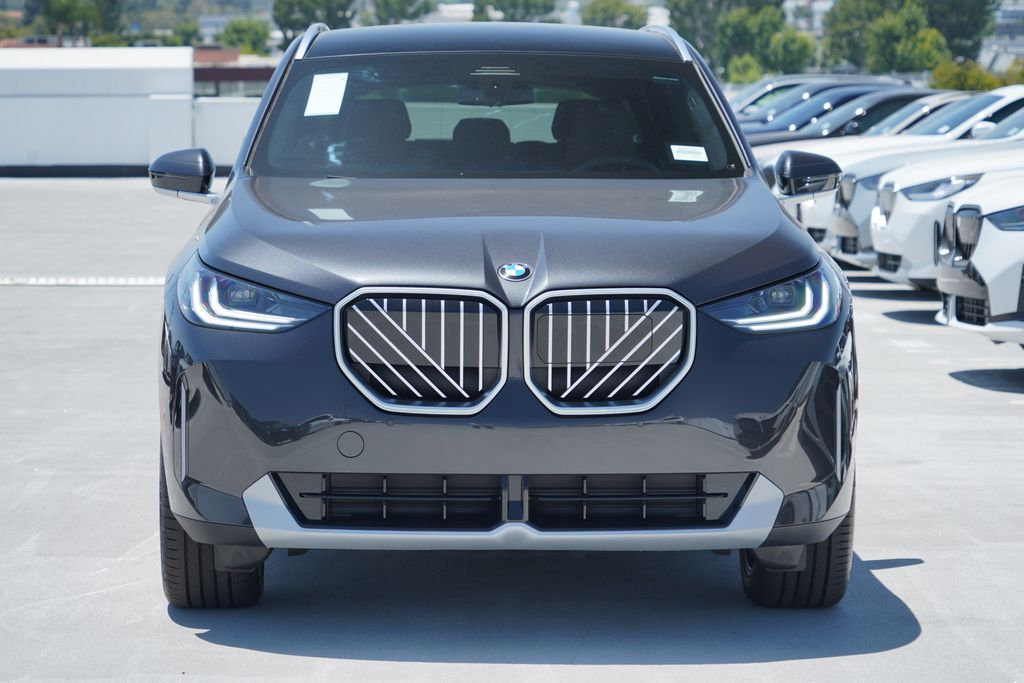 Thumbnail: 2026 BMW X3 - 2