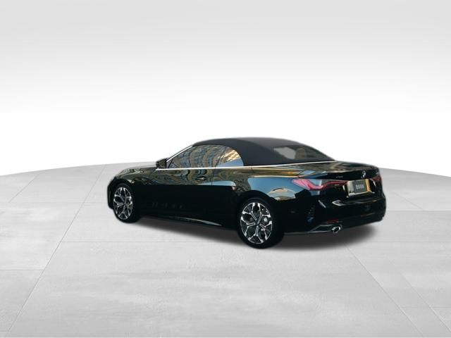 Thumbnail: 2026 BMW 4 Series - 2