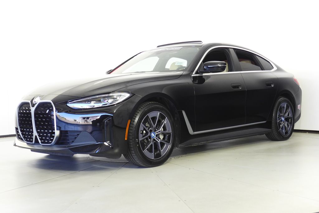 Thumbnail: 2024 BMW i4 - 2