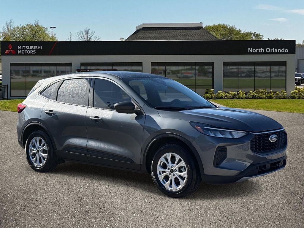 2025 Ford Escape Active FWD
