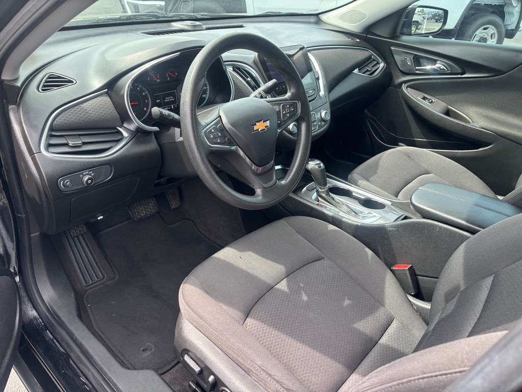 Used Car 2020 Chevrolet Malibu  Lt For Sale Under $20,000 In Austin, Texas