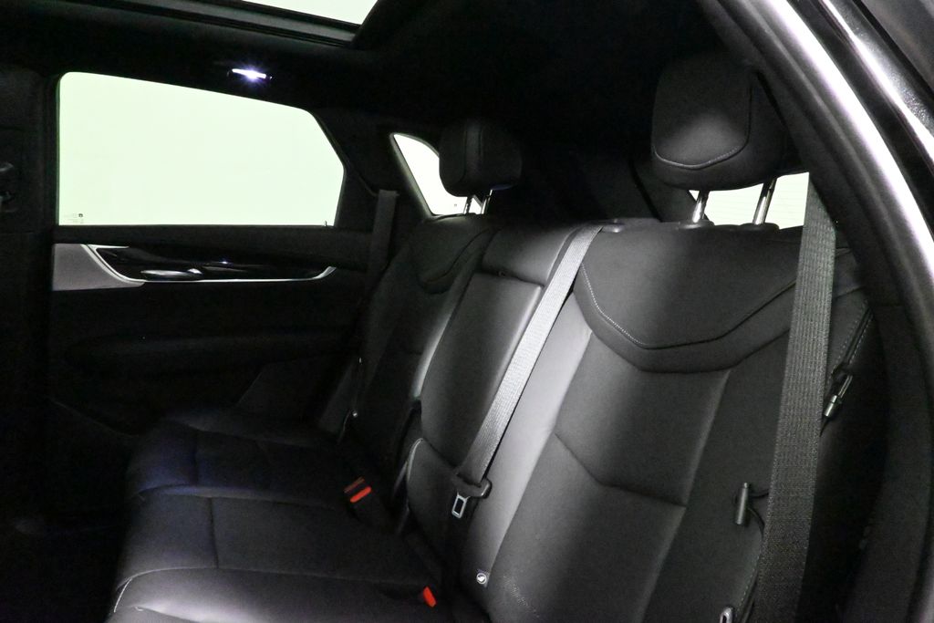 Thumbnail: 2020 Cadillac XT5 - 4