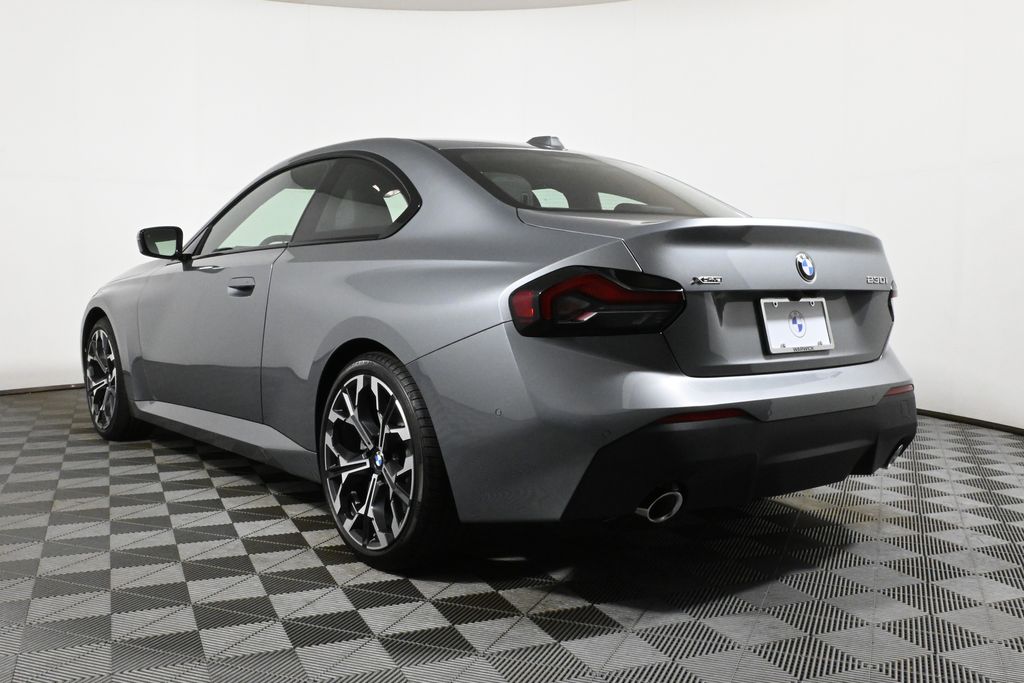 Thumbnail: 2025 BMW 2 Series - 5