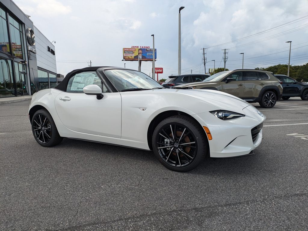 2026 Mazda MX-5 Miata Grand Touring
