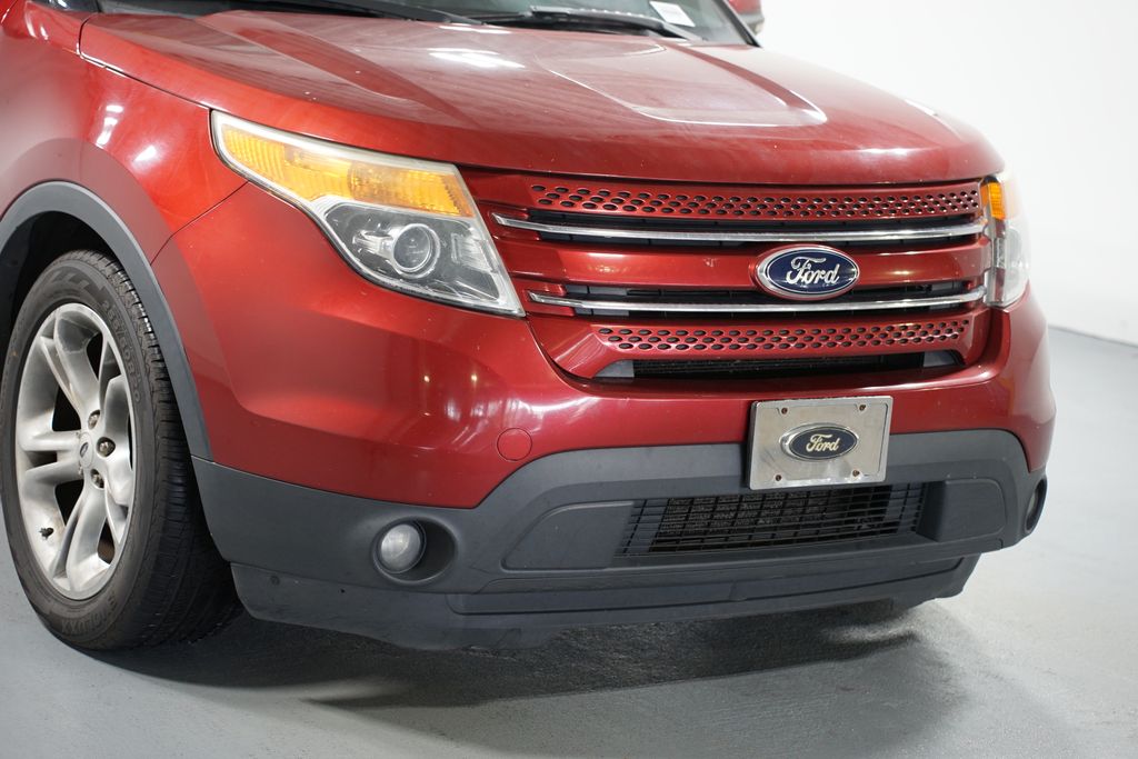 Thumbnail: 2013 Ford Explorer - 4