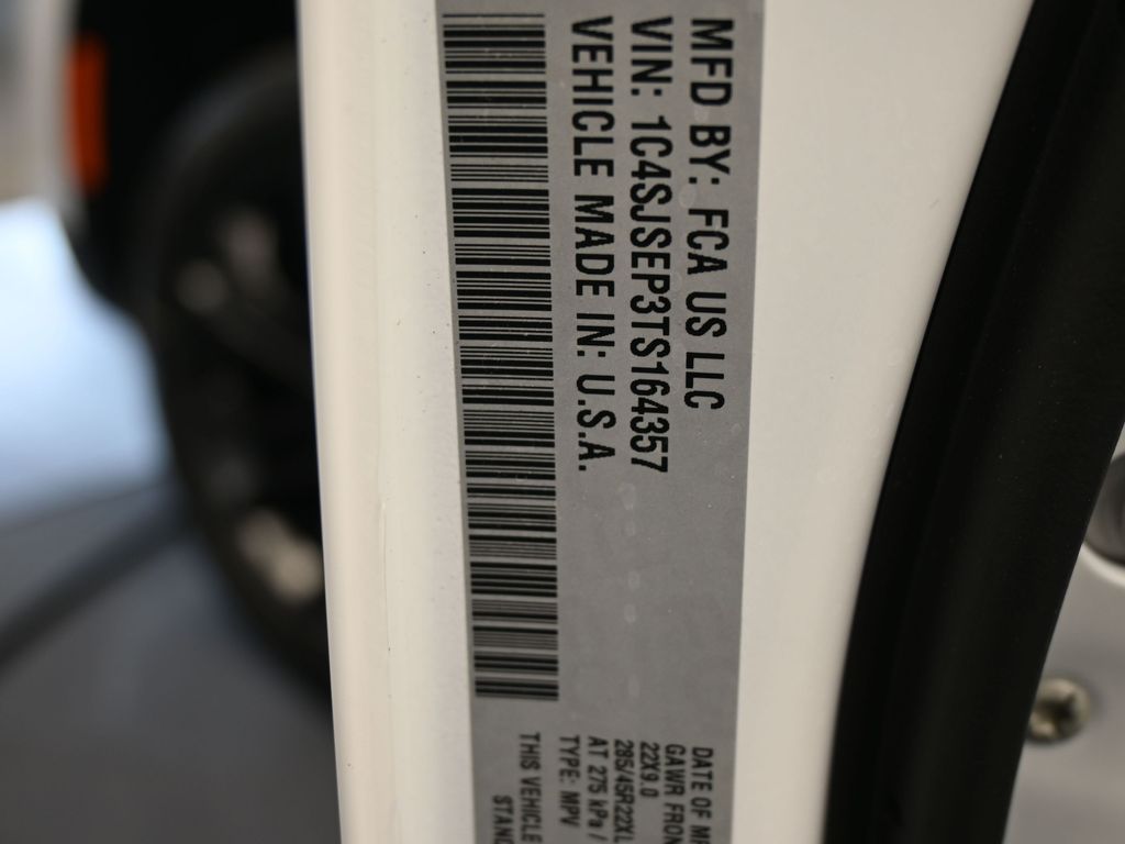 New 2026 Bright White Clearcoat Jeep Summit Obsidian image 18