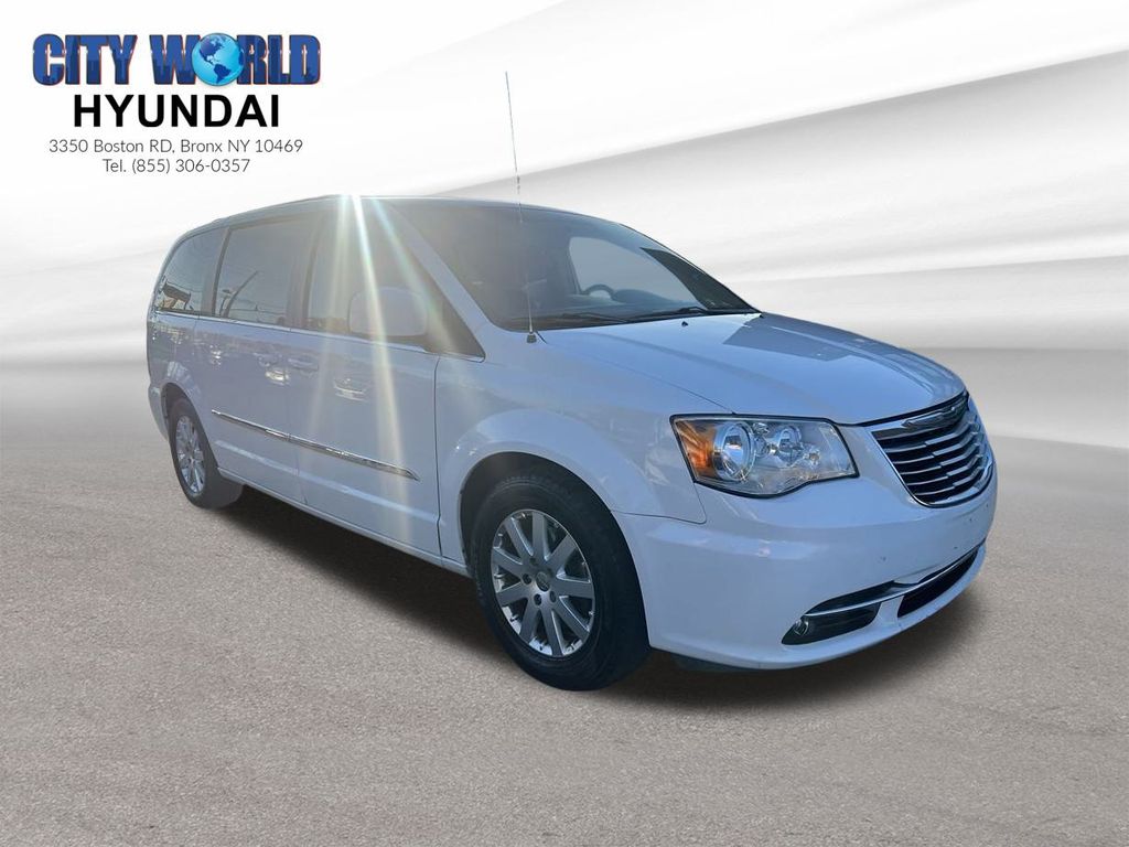 2016 Chrysler Town & Country Touring 7