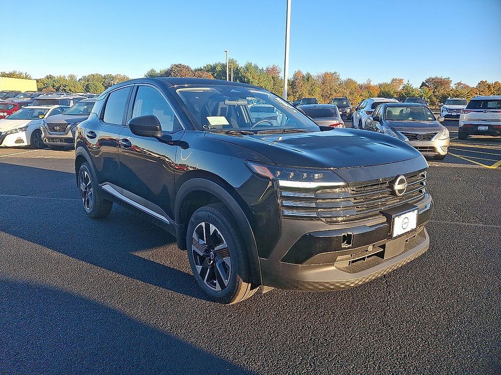 2025 Nissan Kicks SV 2