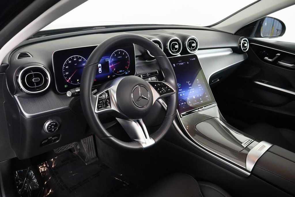 Thumbnail: 2022 Mercedes-Benz C-Class - 7